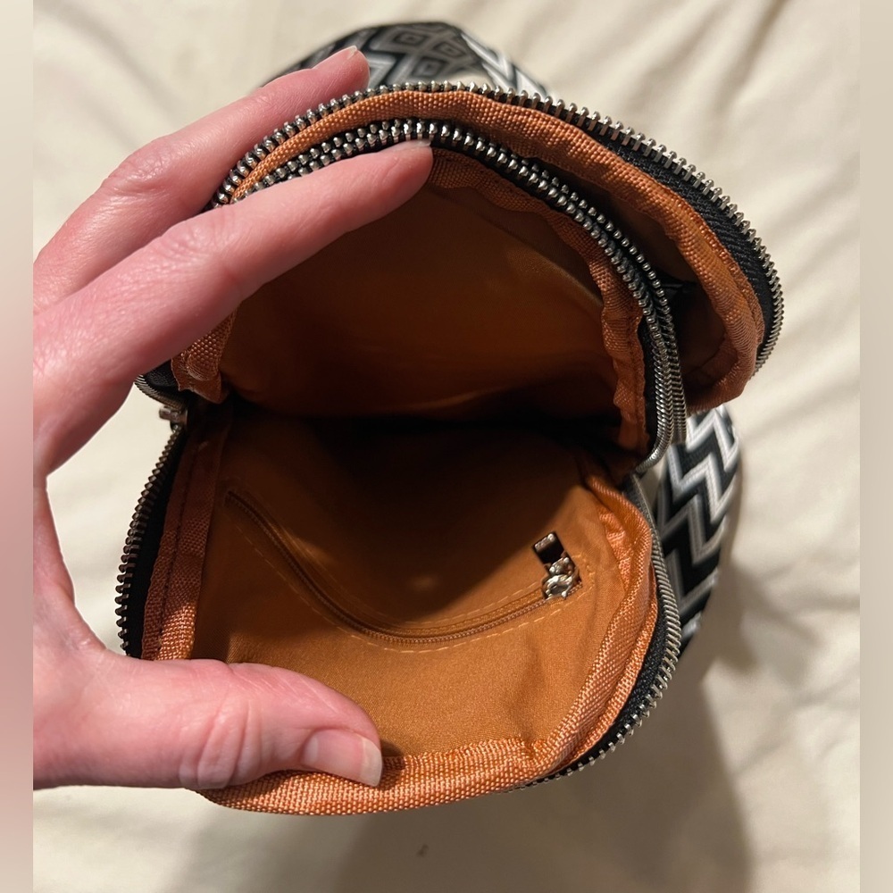 Black Crossbody Bag with Patterned Strap - Picture 3 of 4